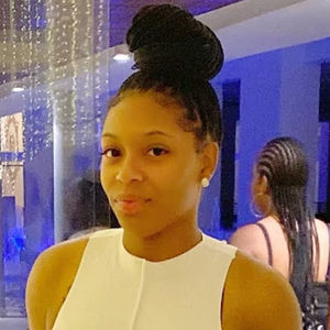 Meet your Posher, Cathy